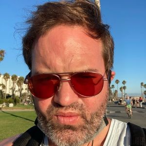 Meet your Posher, Jarlath